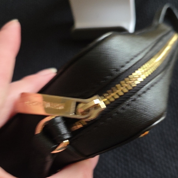 Michael Kors Sandrine Black Leather Crossbody w/Gold Studs, Zip Closure...NWOT - Picture 4 of 10